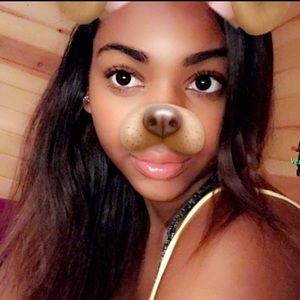 Meet your Posher, Constance